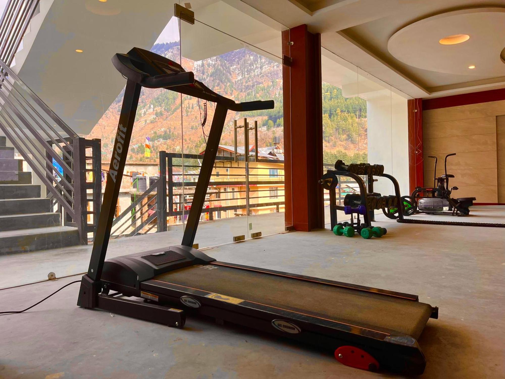 Vista Resort, Manali - ! Near Mall Road !! Hot & Cold Ac Rooms !! Best Selling !! Big Parking !! Luxury Collection !! Open Terrace !! Lift !! Playing Zone !! Property Of The Year ! Bagian luar foto