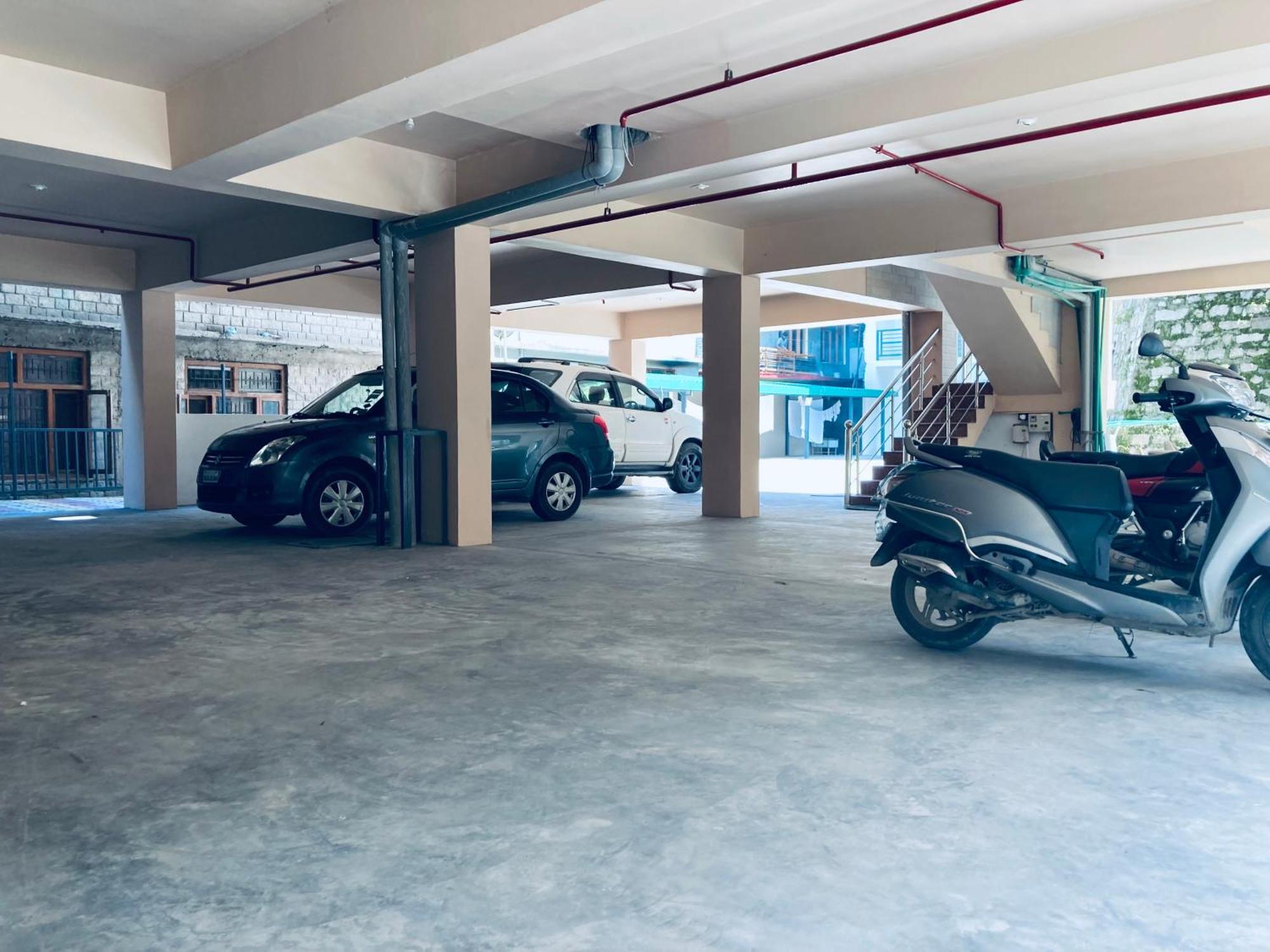 Vista Resort, Manali - ! Near Mall Road !! Hot & Cold Ac Rooms !! Best Selling !! Big Parking !! Luxury Collection !! Open Terrace !! Lift !! Playing Zone !! Property Of The Year ! Bagian luar foto